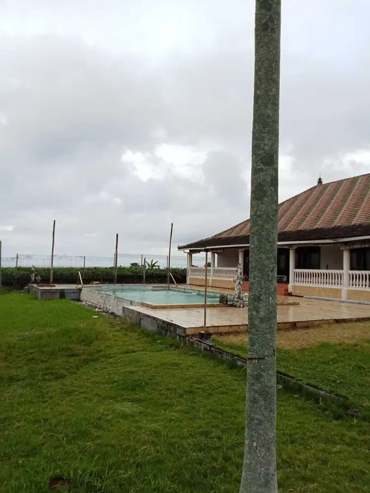 Di Jual Tanah + Vila di Tangguntiti