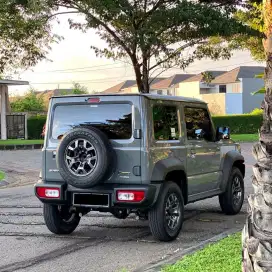 Suzuki Jimny JB74