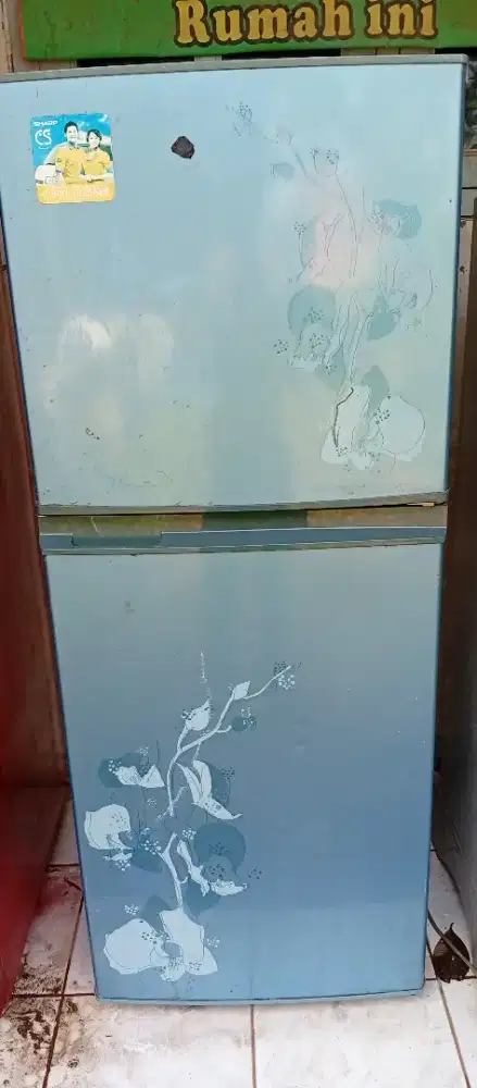 Kulkas Sharp 2 pintu