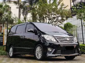 TOYOTA ALPHARD SC PREMIUM SOUND CBU 2.4 AT 2013 HITAM KM LOW