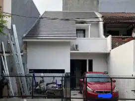 Rumah 8 menit ke Trans Studio Mall Cibubur SHM Dibantu KPR J-34553