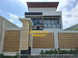 VILLA BARU 2 LANTAI 2 KLAMAR LAHAN 150M2 KAWASAN VILLA DI KERTALANGU