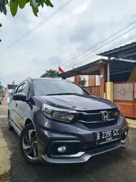 Honda mobilio RS metic 2017