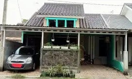 Rumah 2 Carport 9 Menit ke RS Satria Medika LT 104 Siap Huni J-8736