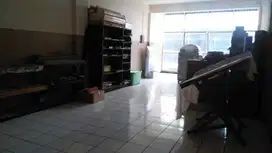 1 563. Jual Cepat Ruko RMI 4 Lantai di Tengah Kota
