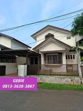 Jual Rumah Terawat Ada Mini Garden di Sektor 2 Bintaro Jaya GB-17013