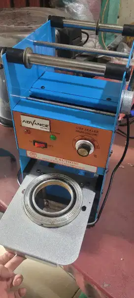 Dijual mesin cup sealer merk advance SLC 100