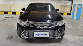 DP MURAH Toyota Camry 2.5 V Bensin-AT 2015 Hitam C8NMF