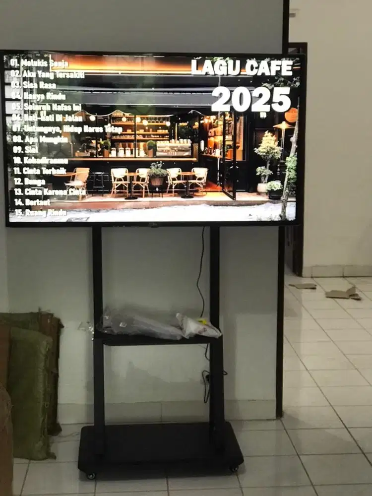 bracket tv standing