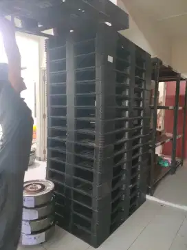Pallet Plastik second bagus dan murah