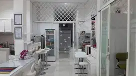 Dijual tempat Usaha di Jl.Proklamasi 59 gresik Luas 236m LB 350m (2lt)