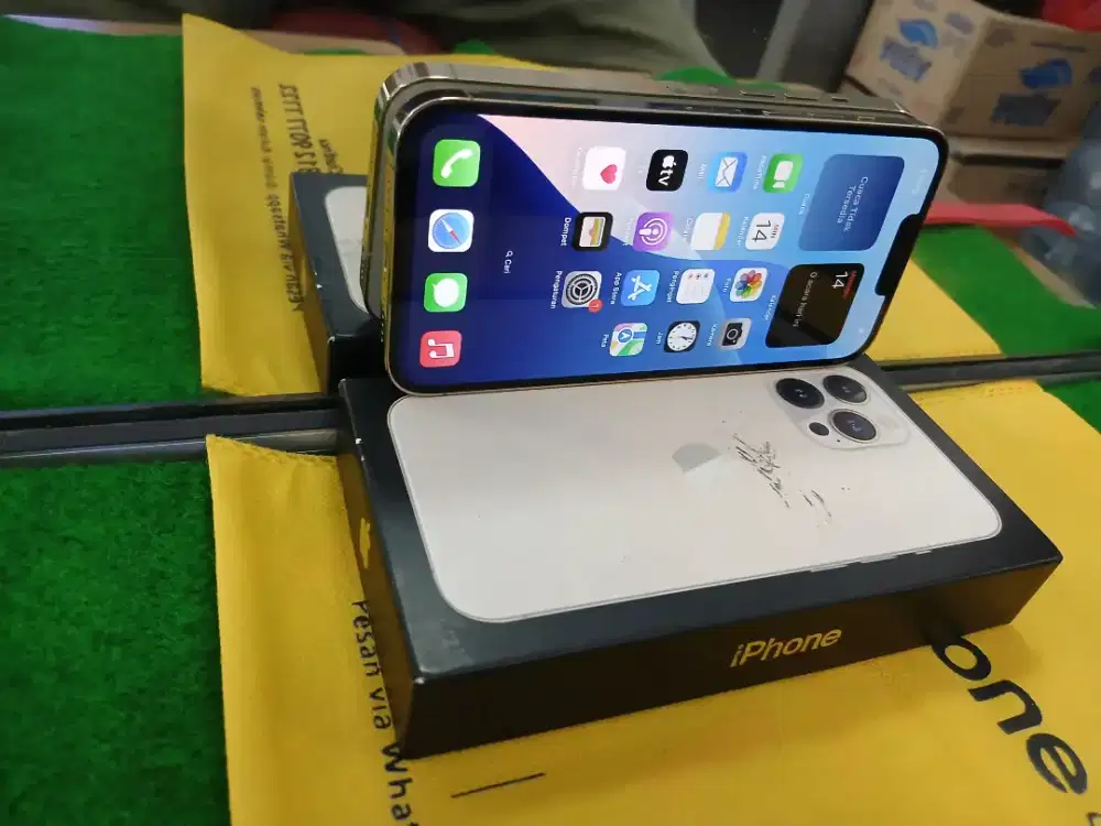 Iphone 13 pro max 256 gb mulus no minus lengkap inter