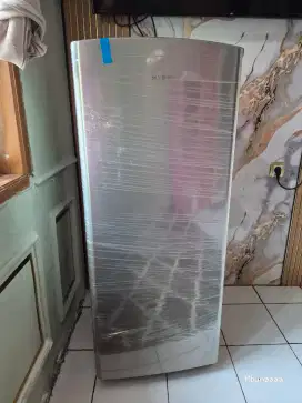 Kulkas 1 pintu Samsung RR18R1000SA ex display gudang brg baru