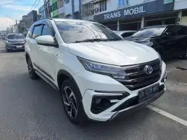 ALL NEW RUSH GR AT AUTOMATIC 2022 PUTIH