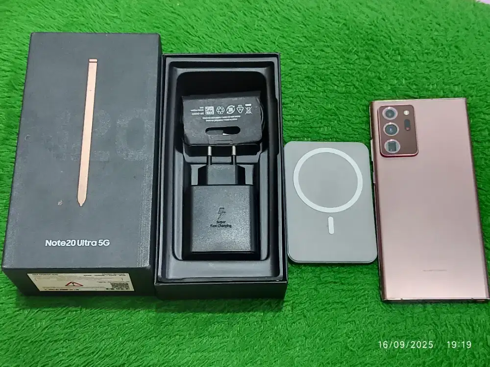 Samsung Galaxy Note 20 Ultra 5G Sein
Ram 8+8/256
Fullset