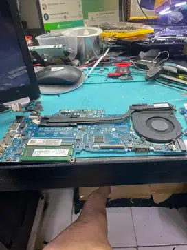 Terima service laptop mati total dan terima service macbook dan dll