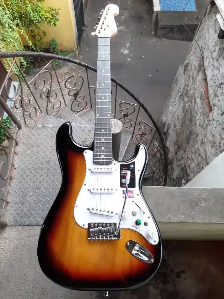 Fender Stratocaster American Performer, not Ibanez, not Schecter