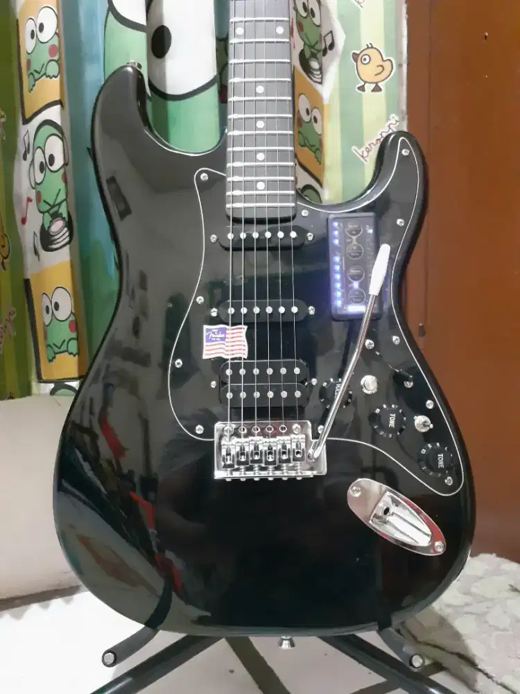 Fender Stratocaster 4 in 1 Speck Canggih, not Ibanez