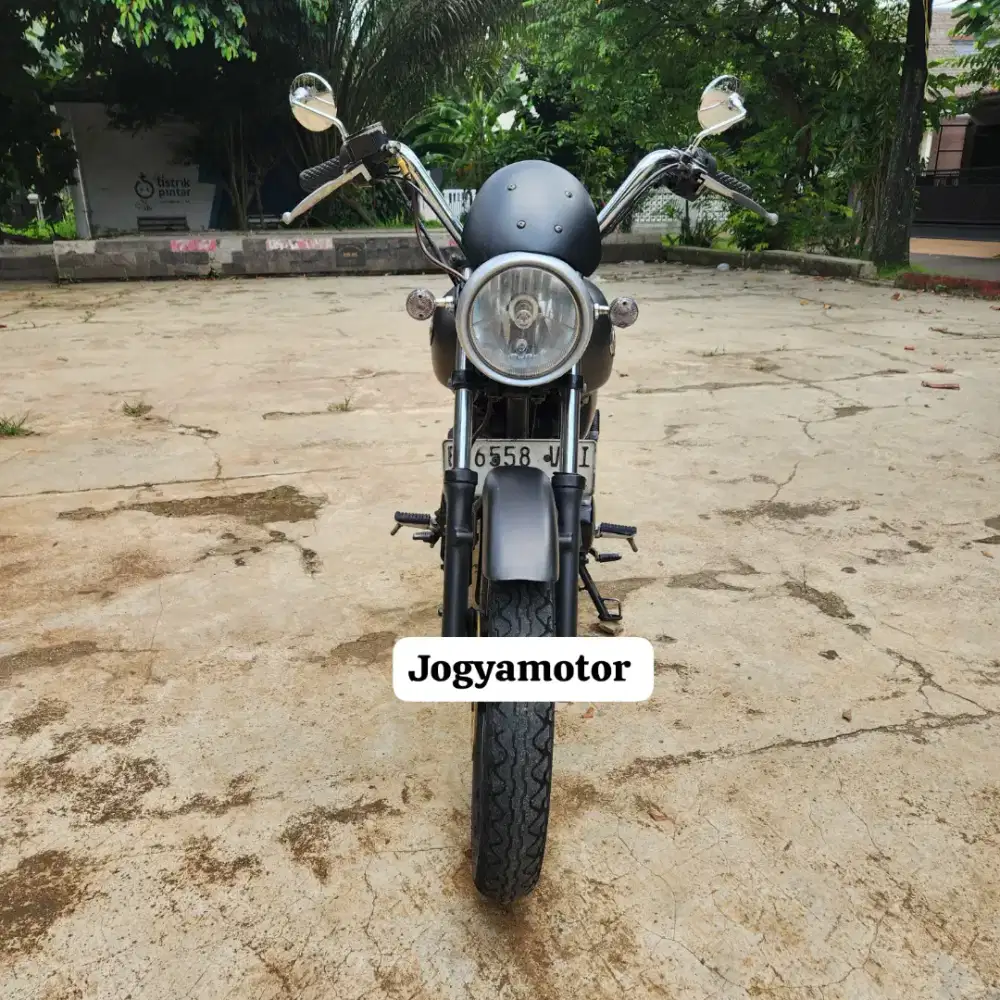 Kawasaki W175 SE Tahun 2018