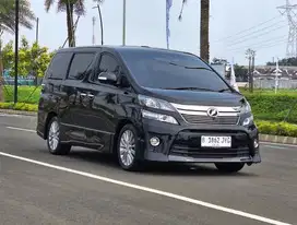 Toyota Vellfire 2013 Bensin