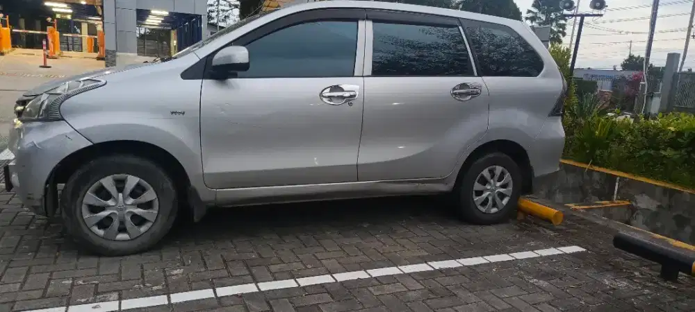 Avanza 2012 mesin OK