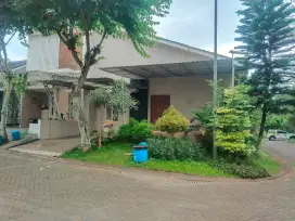 Rumah Hook 143 m² di Graha taman pelangi Bsb city