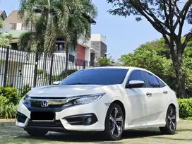 HONDA CIVIC ES 1.5 TC CVT 2018 PUTIH