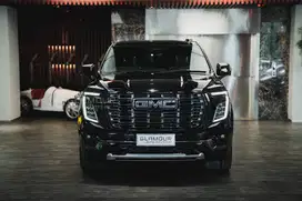 GMC YUKON DENALI ULTIMATE - ONYX BLACK 2025