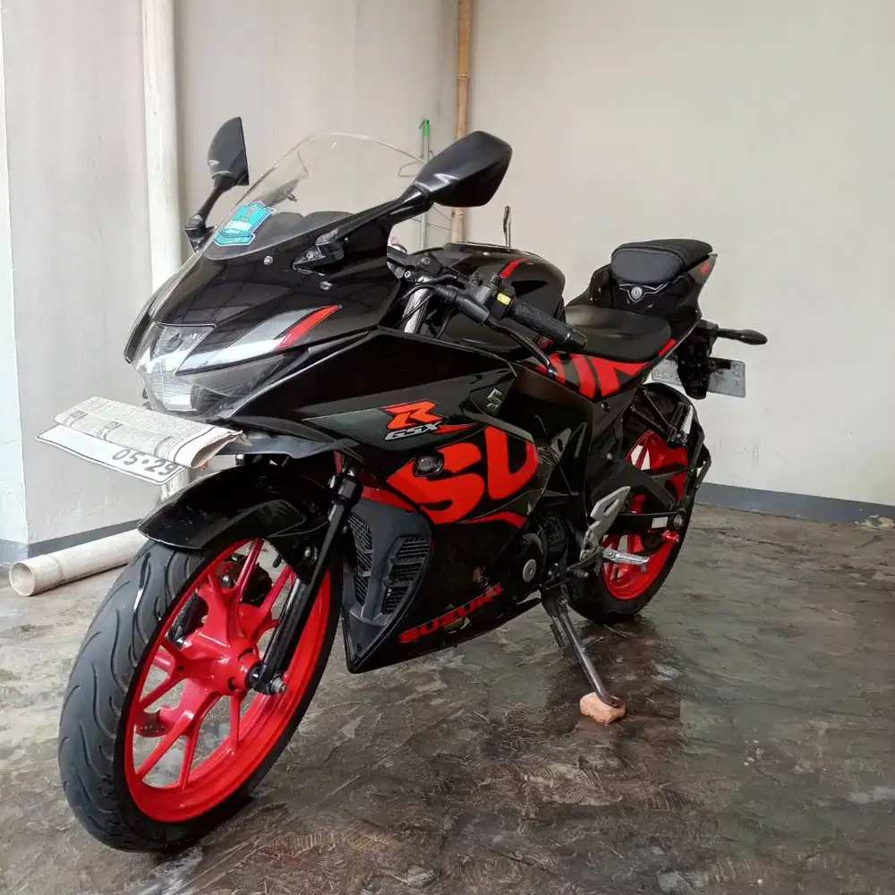 SUZUKI GSX R150 Keyless th 2019. Sport Sport