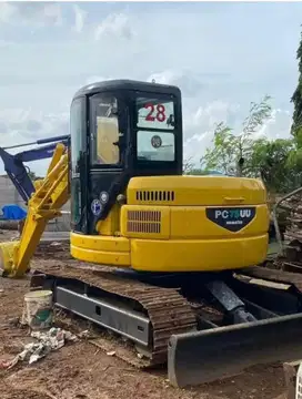 Excavator Komatsu PC75UU-3 dijual
