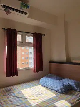 Apartemen Green Pramuka City 2 Bedroom Furnished Disewakan Per 3 Bulan