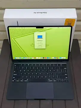 MacBook Air 13 inci 2024 M3 16gb 512gb Midnight iBox Fullset Original