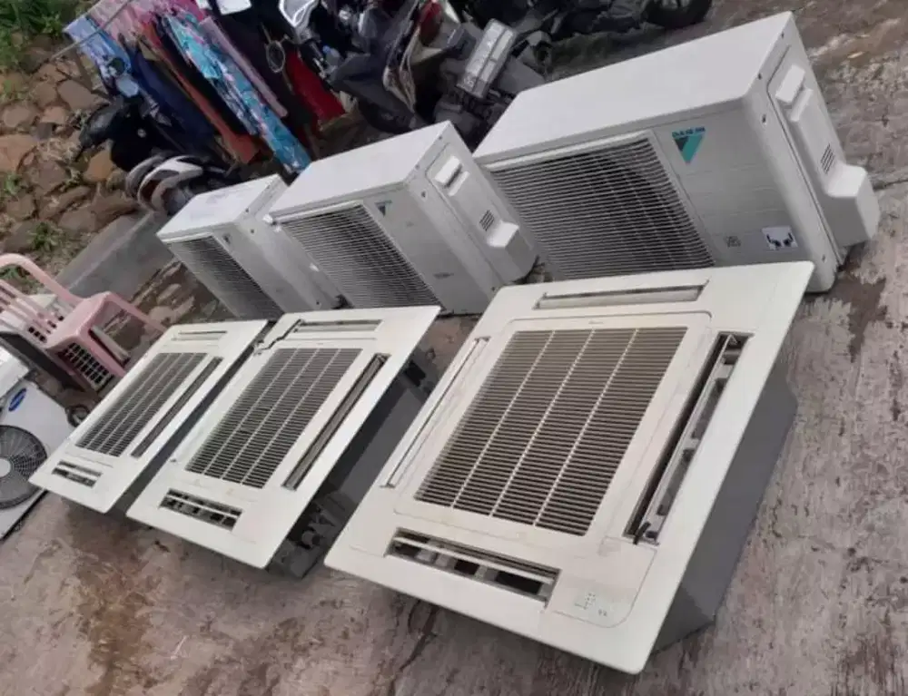 Melayani service AC, bomgkar pasang ac,kulkas,mesin cuci,pompa air dll