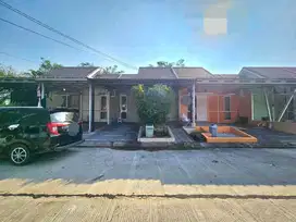 Disewa Rumah Murah Dan Semi Furnish di Cluster Royal London, Bekasi