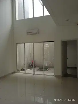 Rumah Di The Riviera At Puri Cipondoh Tangerang Luas 8x15 2 Lantai
