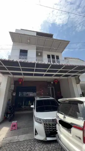 Villa Mewah Murah Semi Furnish Medan Kota