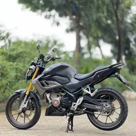 HONDA NEW CB 150R HITAM 2022 KM LOW PAJAK PANJANG SIAP NGEBUT
