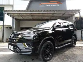 KM 10rb ANTIK Toyota Fortuner GR 2.8 Sport Black 2023