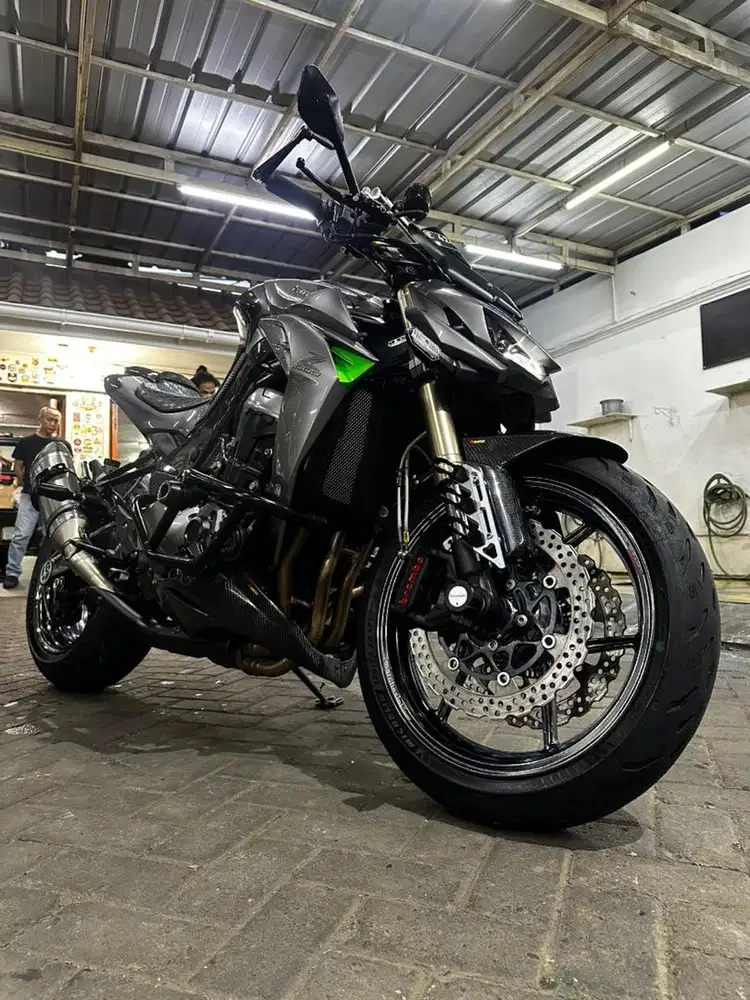 SUGOMI Z1000 FULL PAPER