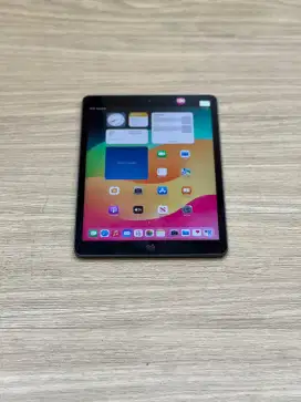 Apple iPad Gen 8 2020 , 128 GB , 10 inch , Wifi Only