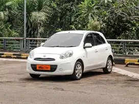 Nissan March 1.2 AT