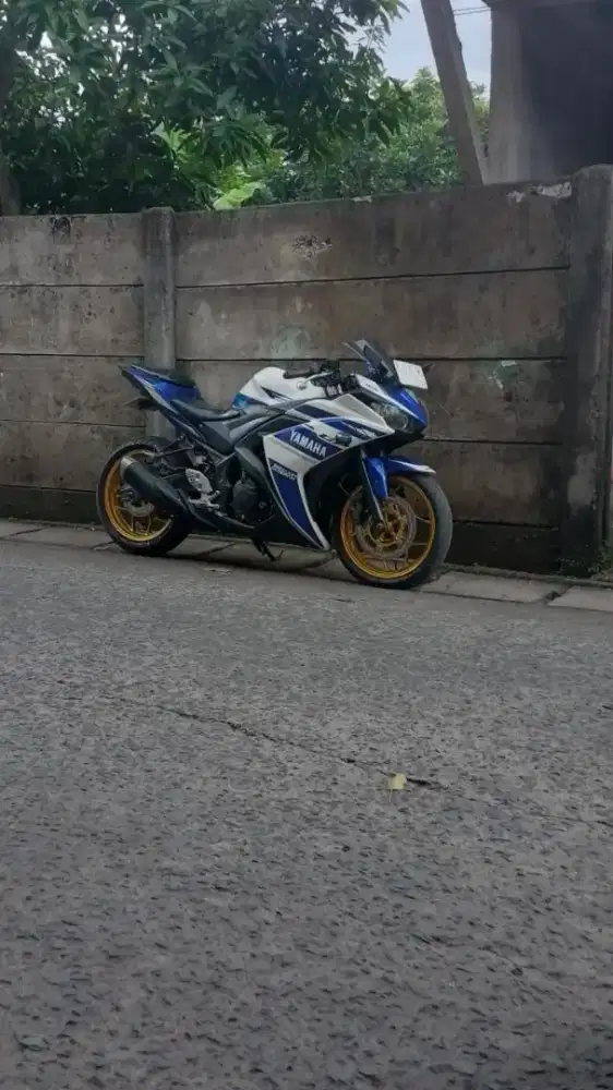 Yamaha r25 2014