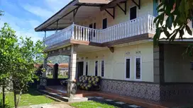 Dijual villa di lembang beserta isinya