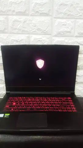 MSI Gf63 (i7Gen9/16gb/1tb/256gb)