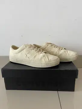 [ORIGINAL] Sepatu CONVERSE one star pro ox - 43