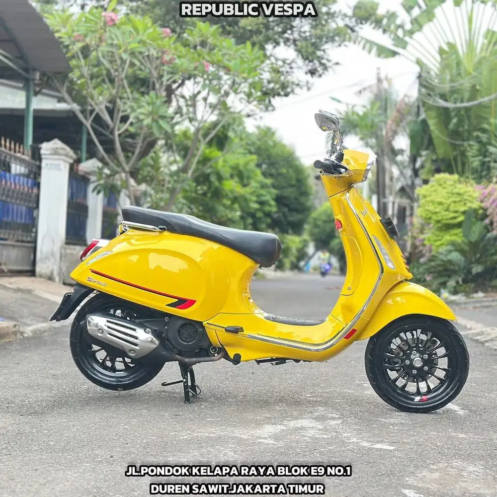 PIAGGIO VESPA SPRINT S150 IGET ABS TH 2020 WARNA YELLOW PERFECT CONDIT