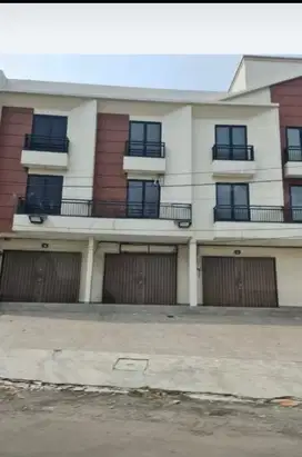 Disewa ruko dimuara karang jakut