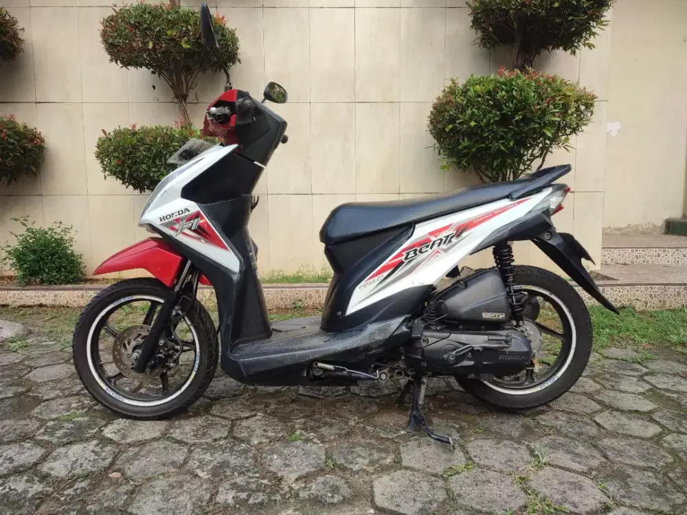 HONDA BEAT ESP TAHUNN2016 PAJAK HIDUP