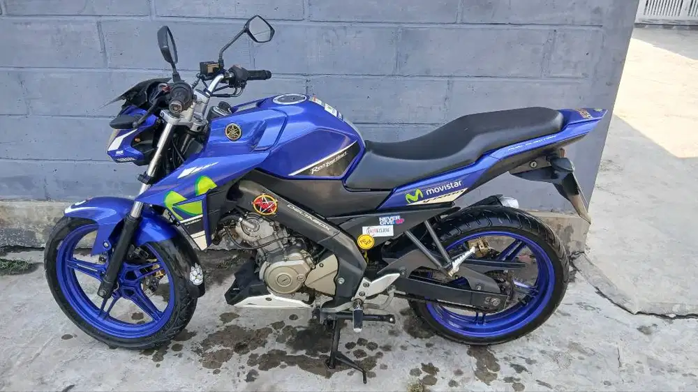 Vixion 2016 Moto Gp Edition, color blue