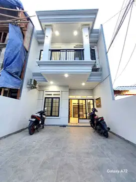 Rumah Mewah Dekat Mall pesona dan Pintu Toll Jagorawi  Juanda Depok